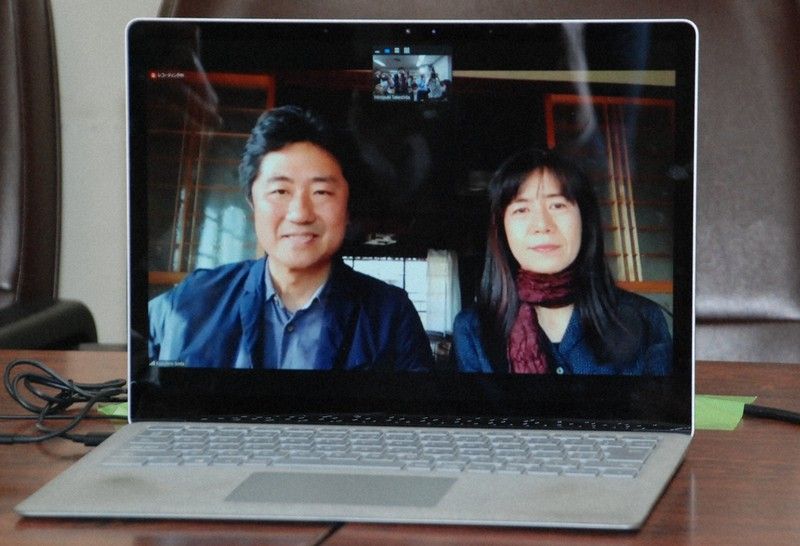 đạo diễn Kazuhiro Soda và vợ Kiyoko Kashiwagi đạo diễn Kazuhiro Soda và vợ Kiyoko Kashiwagi